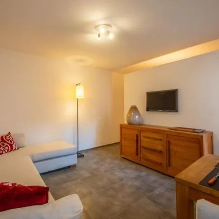 Superb In The Center Of Tropez *