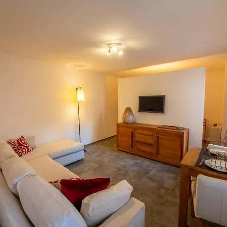 Superb In The Center Of Tropez