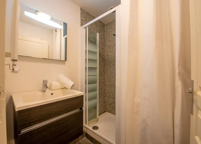 Superb In The Center Of Tropez Daire Saint-Tropez